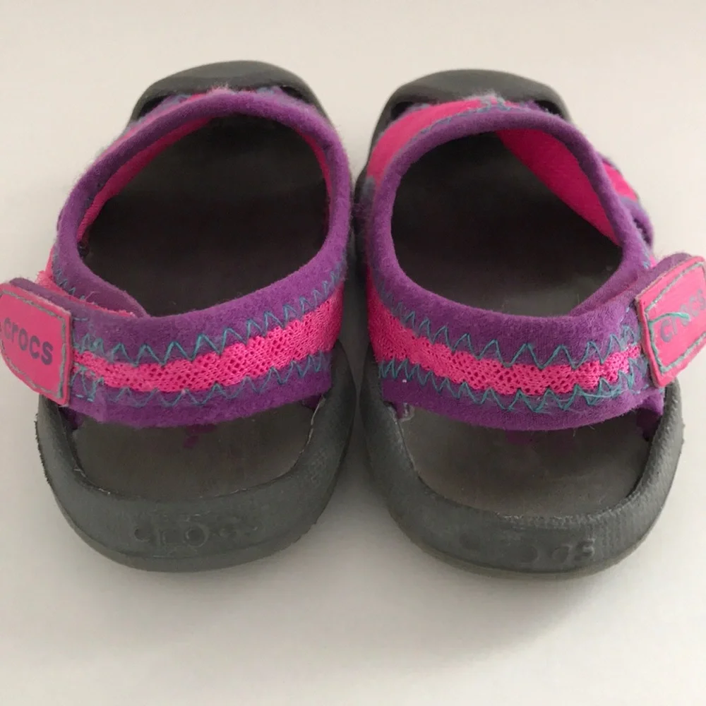 Crocs Swiftwater Sandals (toddler size 6)